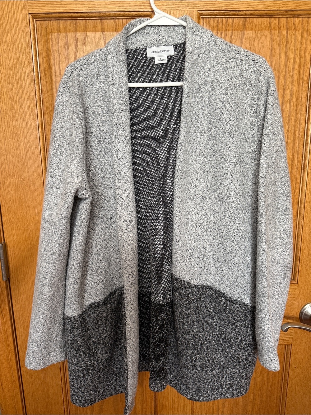 Liz Claiborne Two-Tone Gray Open Cardigan with Dark Hem